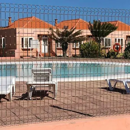 Ferienhaus Comfortable House In Antigua With Shared Pool *