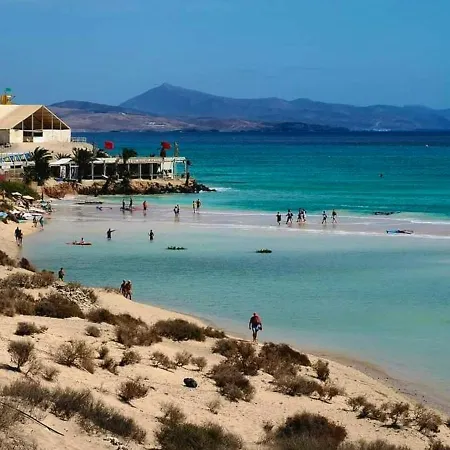 Comfortable House In Antigua With Shared Pool Ferienhaus